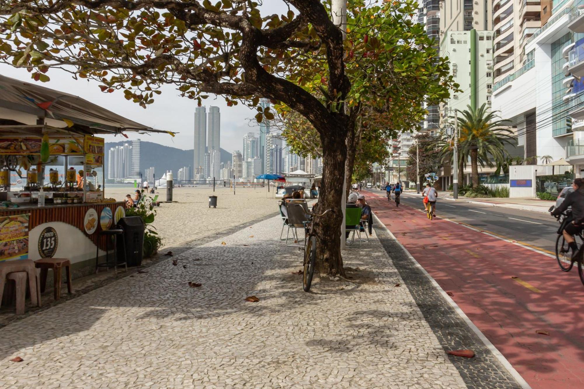 Apto A 50M Da Praia Em Balneario Camboriu P825 Leilighet Eksteriør bilde